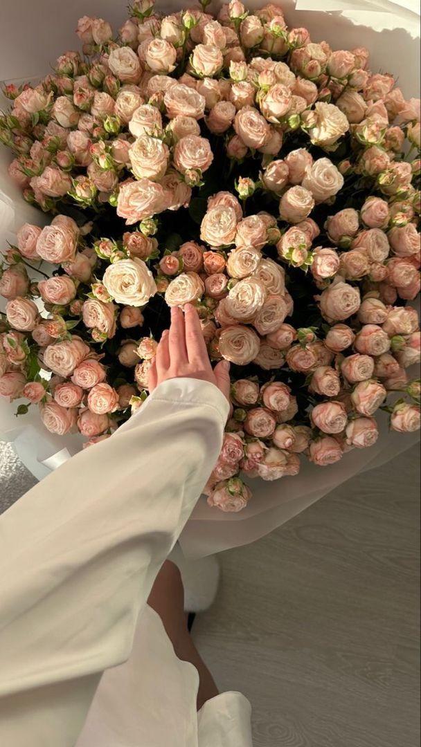 Murmur Oak Meadow workshop space where corporate flower arrangements are designed and prepared for business delivery